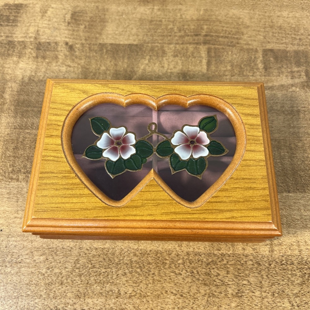 Vintage Wood Wooden Trinket Jewelry Box W/‎ Flower Blossom Design